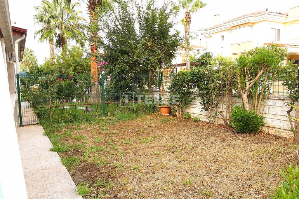Property photo 3 of 20