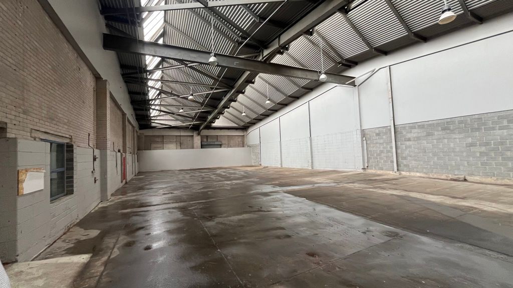 Property photo 2 of 7 Photo 8