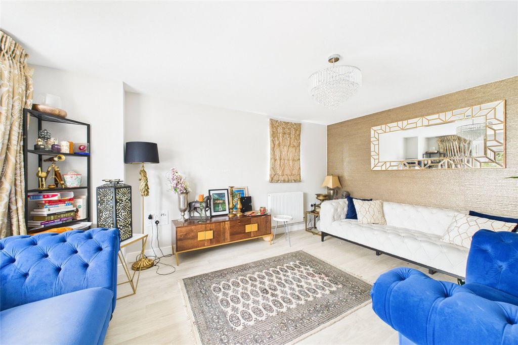 Property photo 2 of 13 Picture No. 02