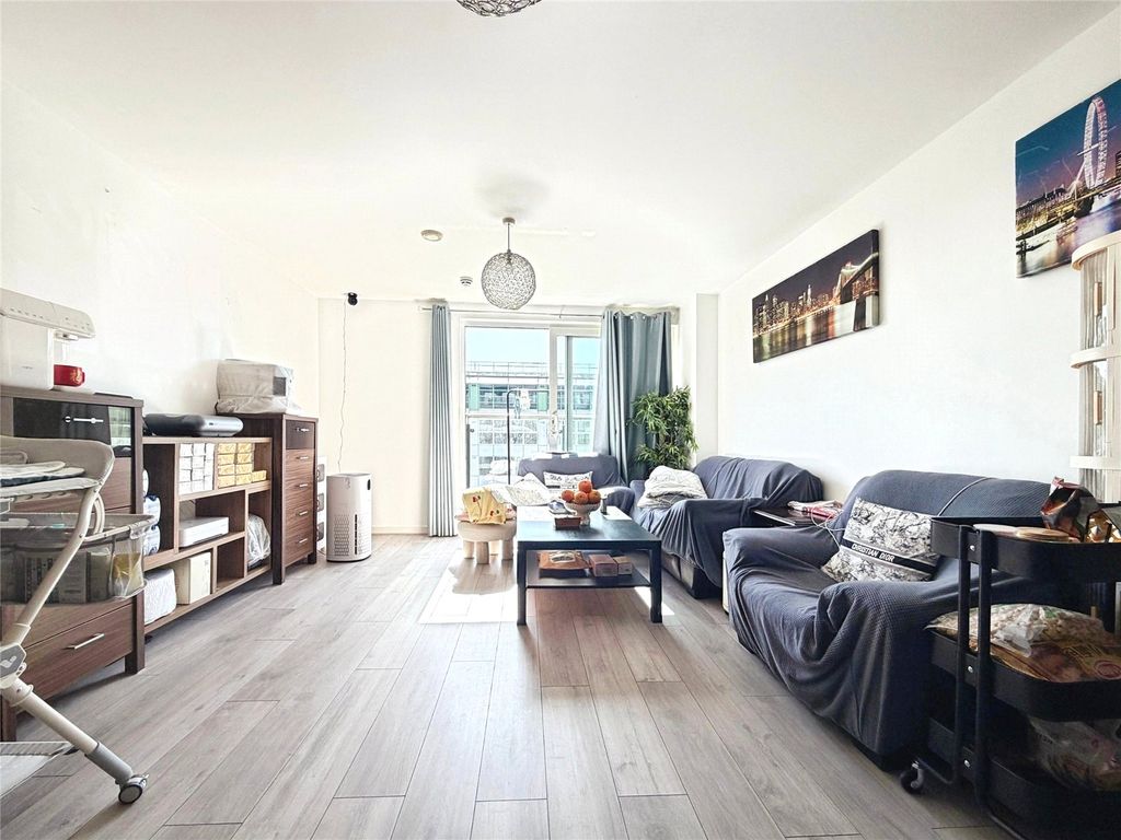 Property photo 2 of 15 Picture No. 05