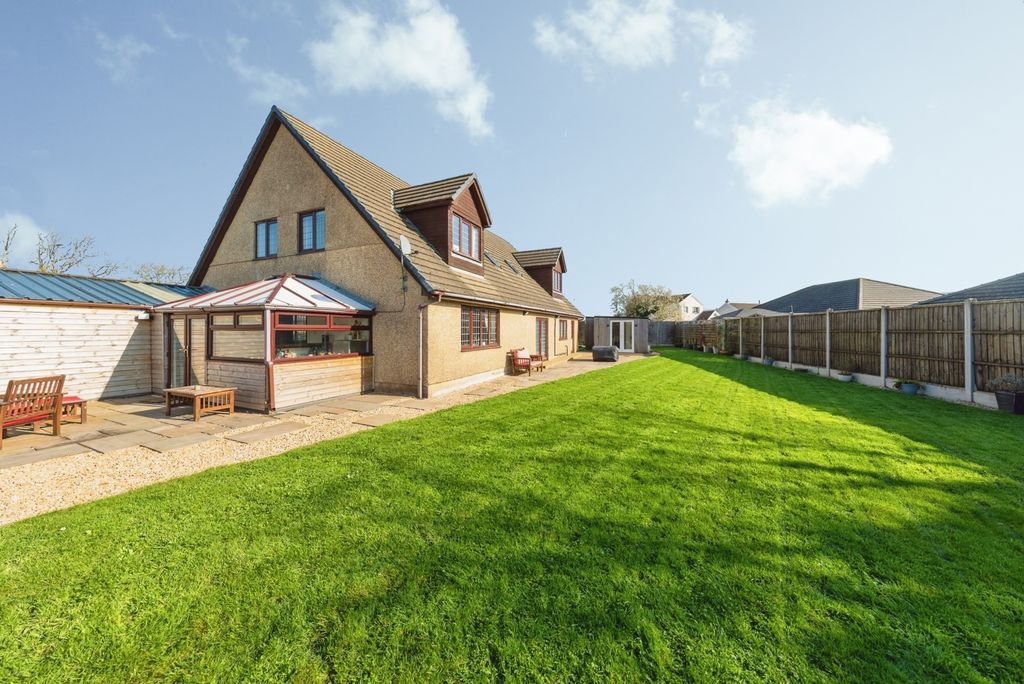 Property photo 1 of 35 Pbox-Img.Jpg