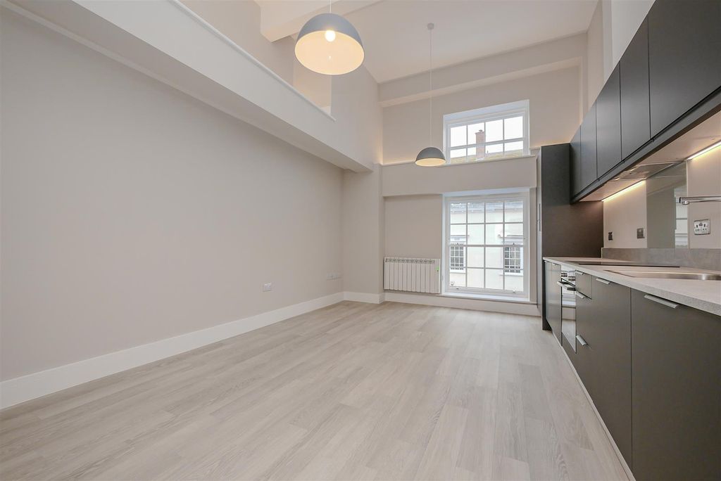 Property photo 3 of 16 Kitchen/Living Room