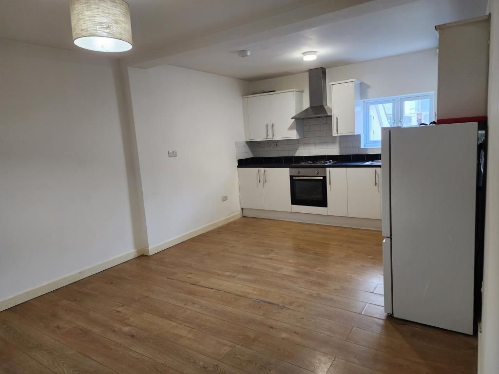 Property photo 3 of 4 Reception