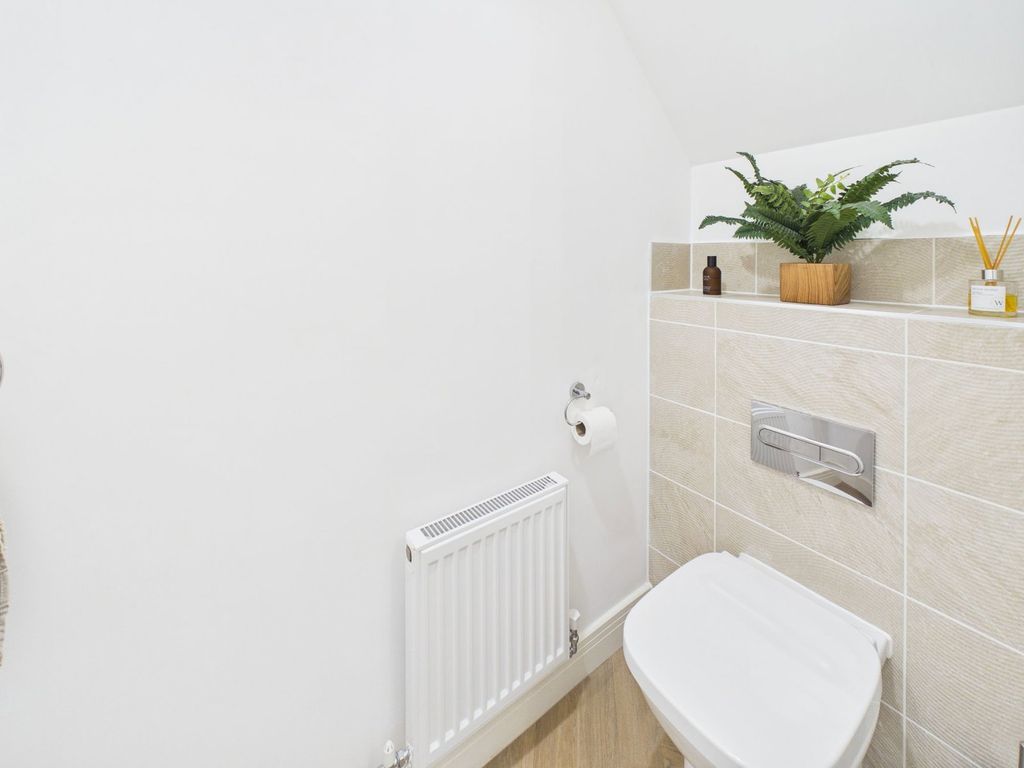 Property photo 3 of 29