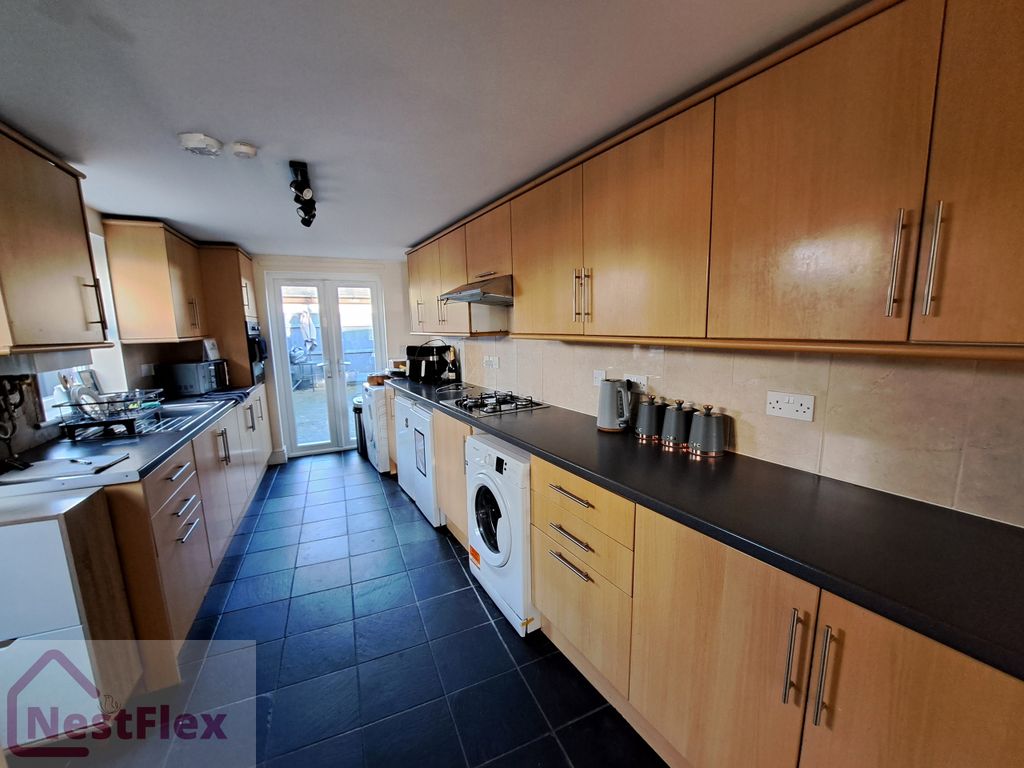 Property photo 3 of 8 20260120_113258