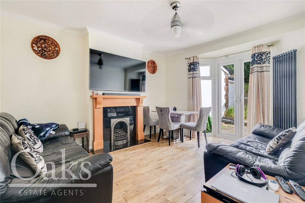 Property photo 3 of 12 Picture No. 05