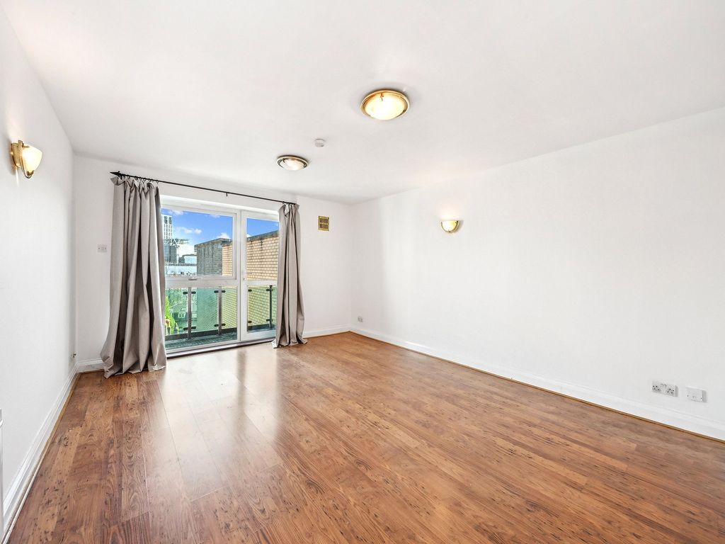 Property photo 1 of 9 Villlage Court