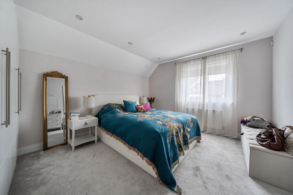 Property photo 3 of 22 1429306-14-69B7d4...