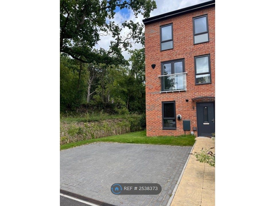 Property photo 2 of 11