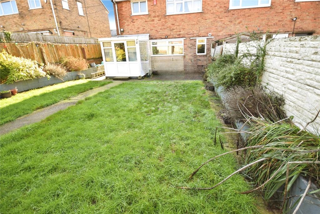 Property photo 2 of 16 Rear Garden