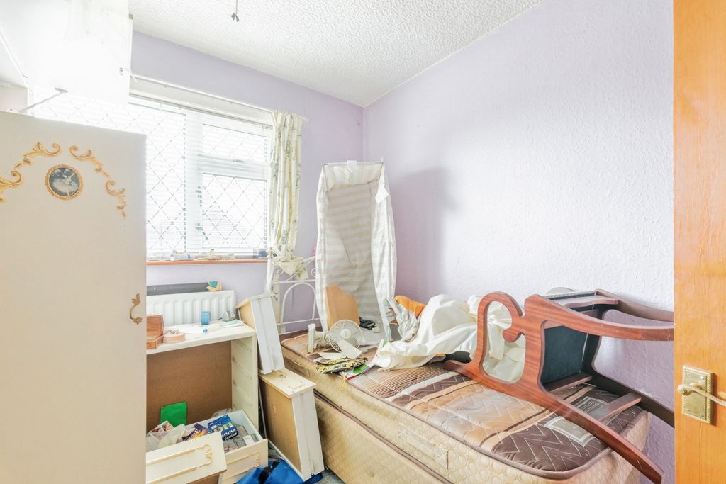 Property photo 3 of 7 Pbox-Img.Jpg