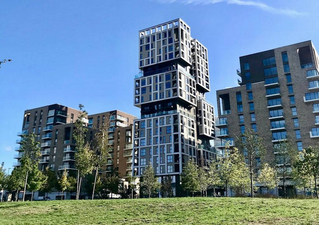 Property photo 2 of 14