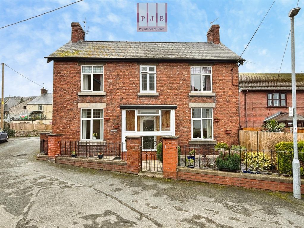 Property photo 1 of 20 Front Aspect.Jpg