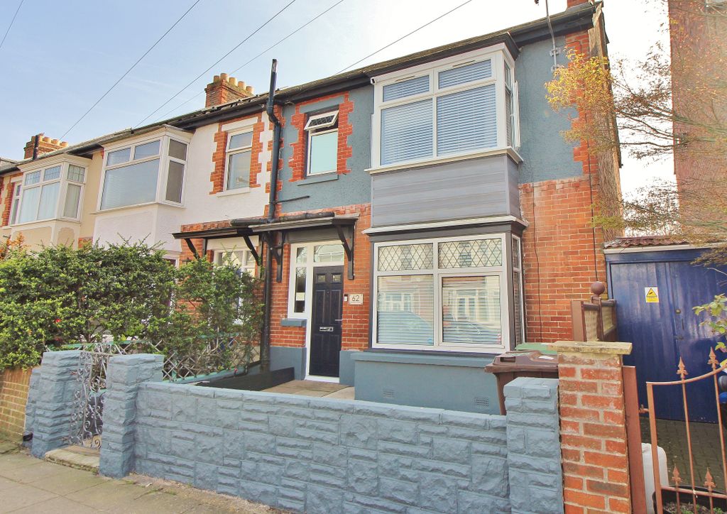 Property photo 1 of 20