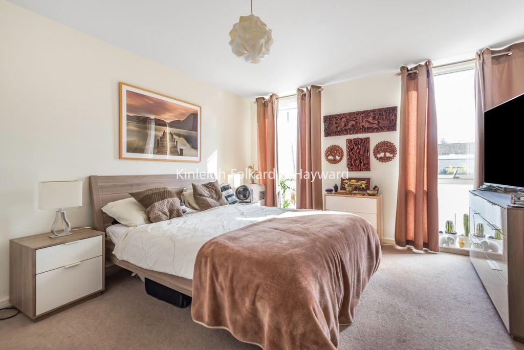 Property photo 1 of 7 A903B6E7-1203-4467-B