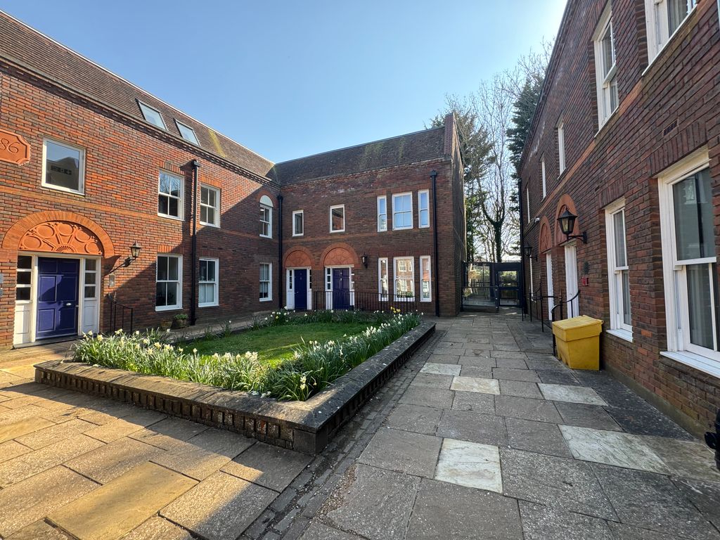 Property photo 1 of 8 Front