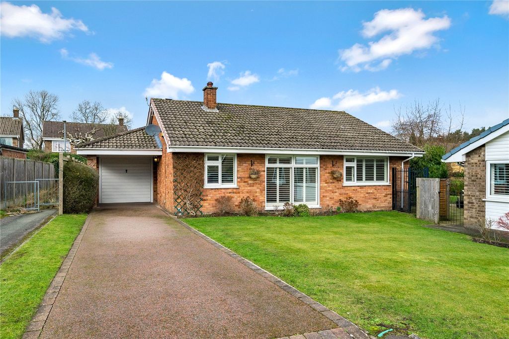 Property photo 2 of 19 Front