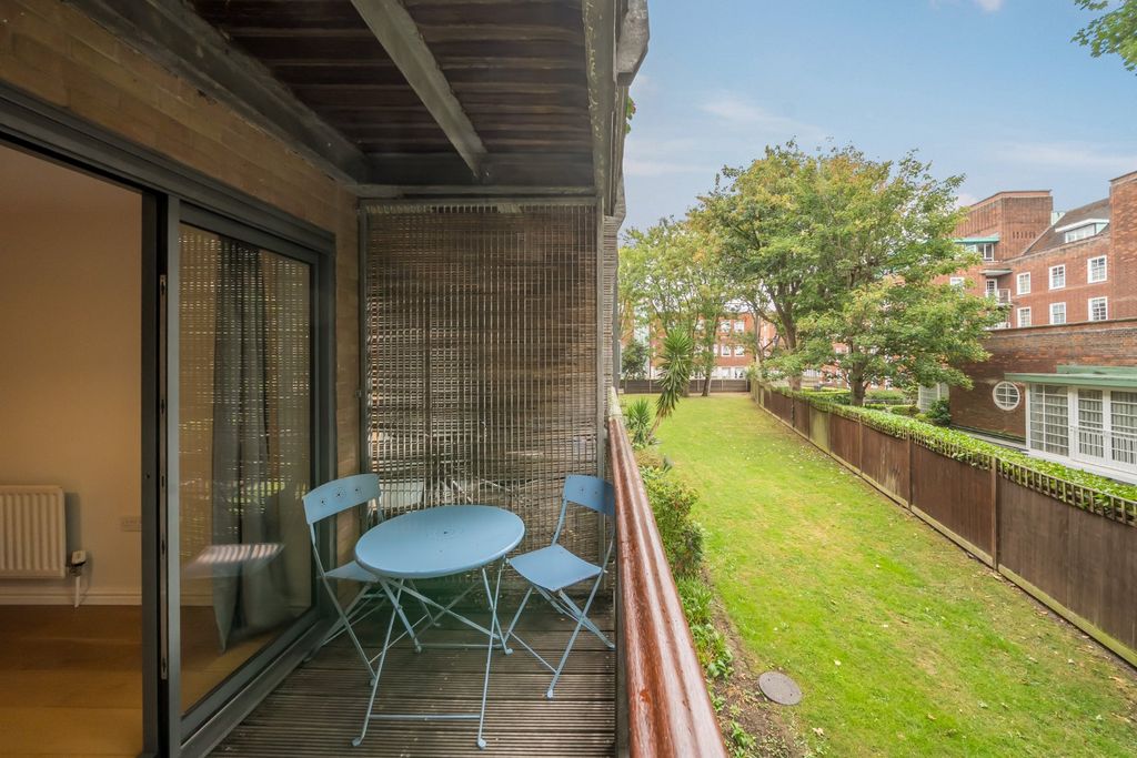 Property photo 2 of 10 Picture No. 06