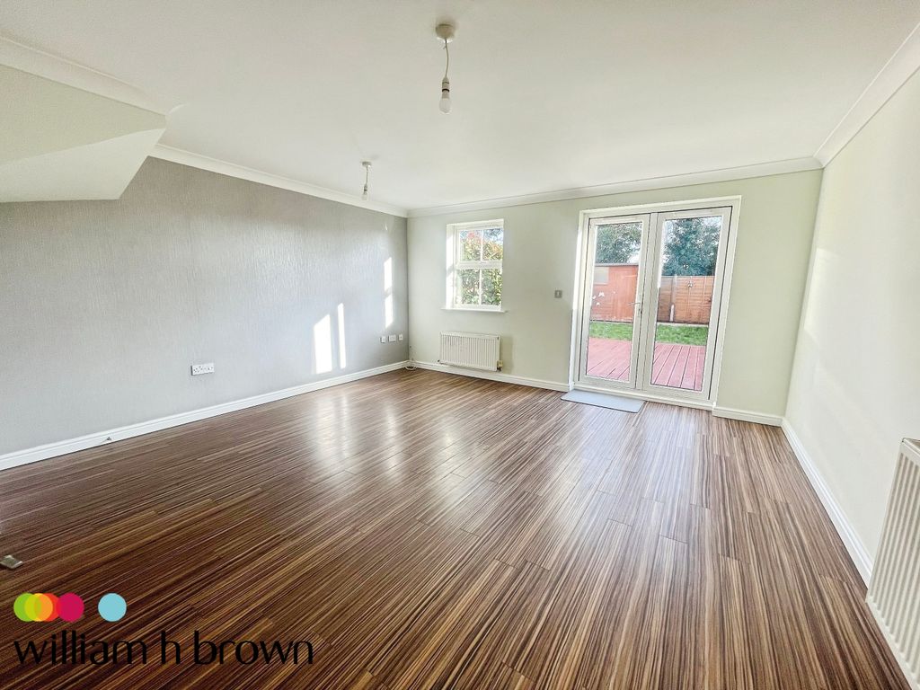 Property photo 2 of 11 View