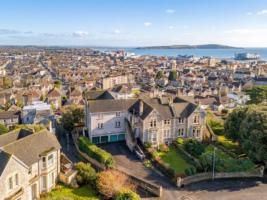 Property photo 1 of 14 Front.Jpg