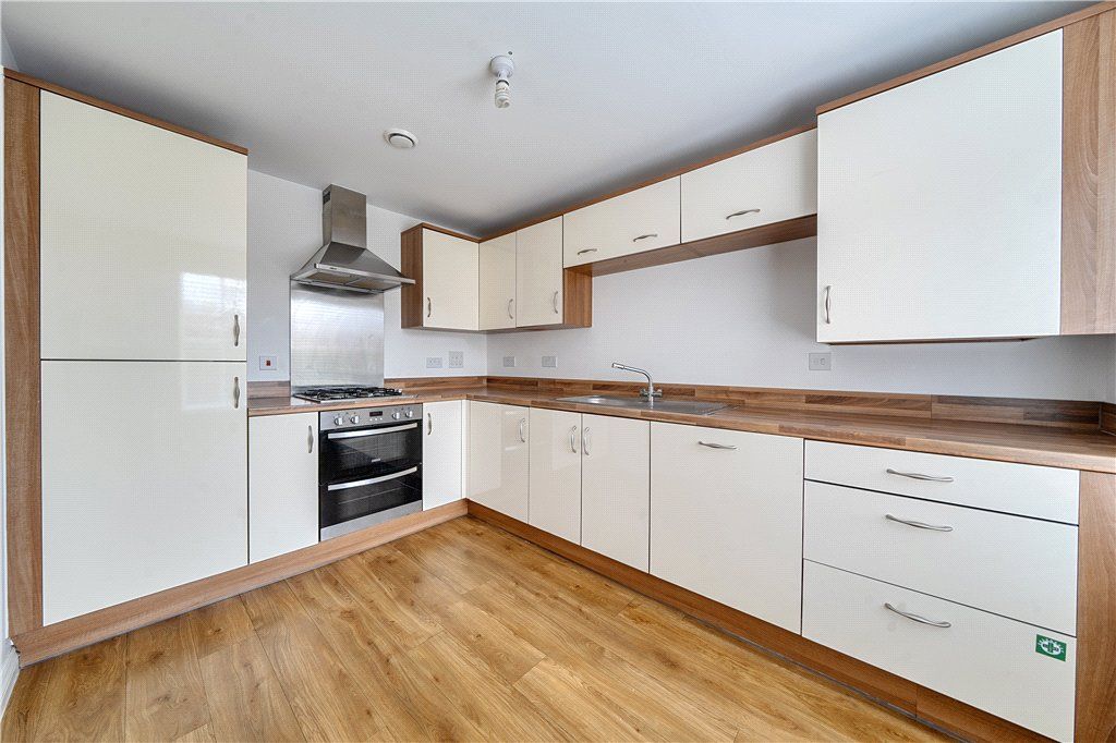 Property photo 2 of 12 Picture No. 06