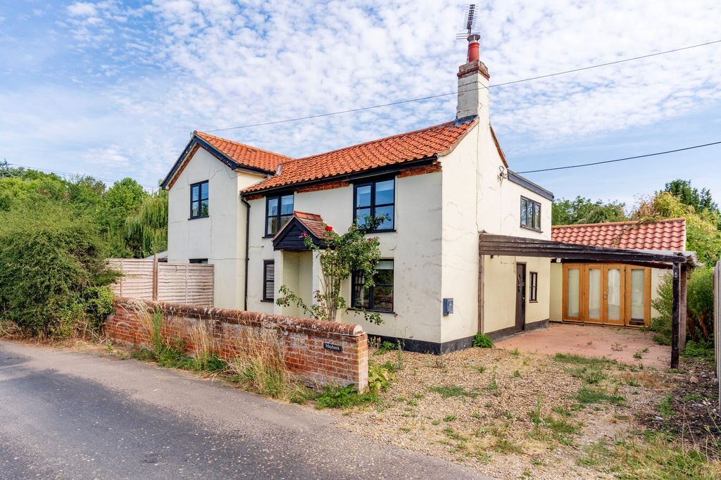 Property photo 1 of 23