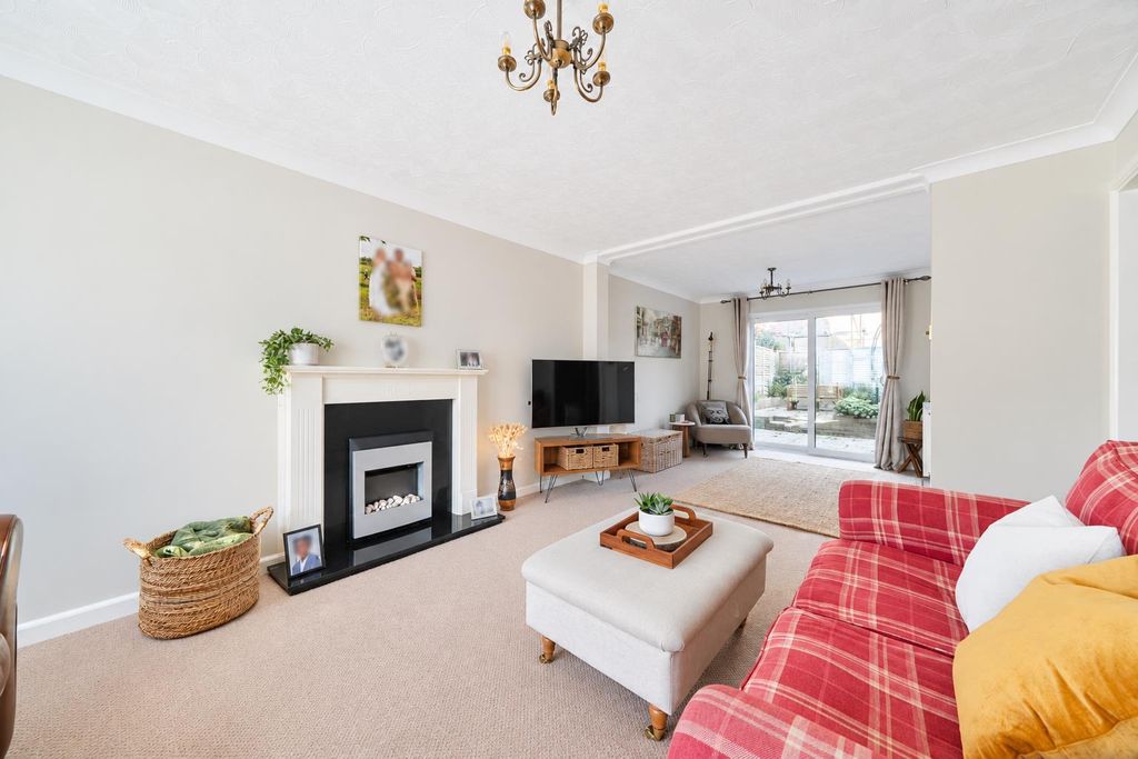 Property photo 2 of 16 1E60dc52-Bc5c-427A-9Cb0-B36978A603Ac.Png