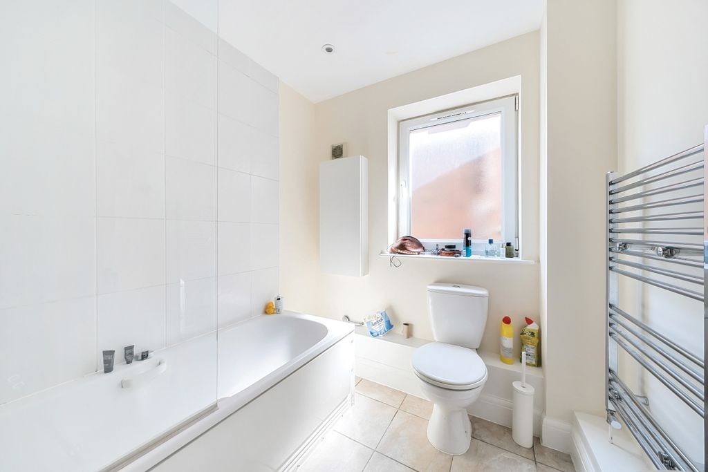 Property photo 3 of 7 1140150 (9)