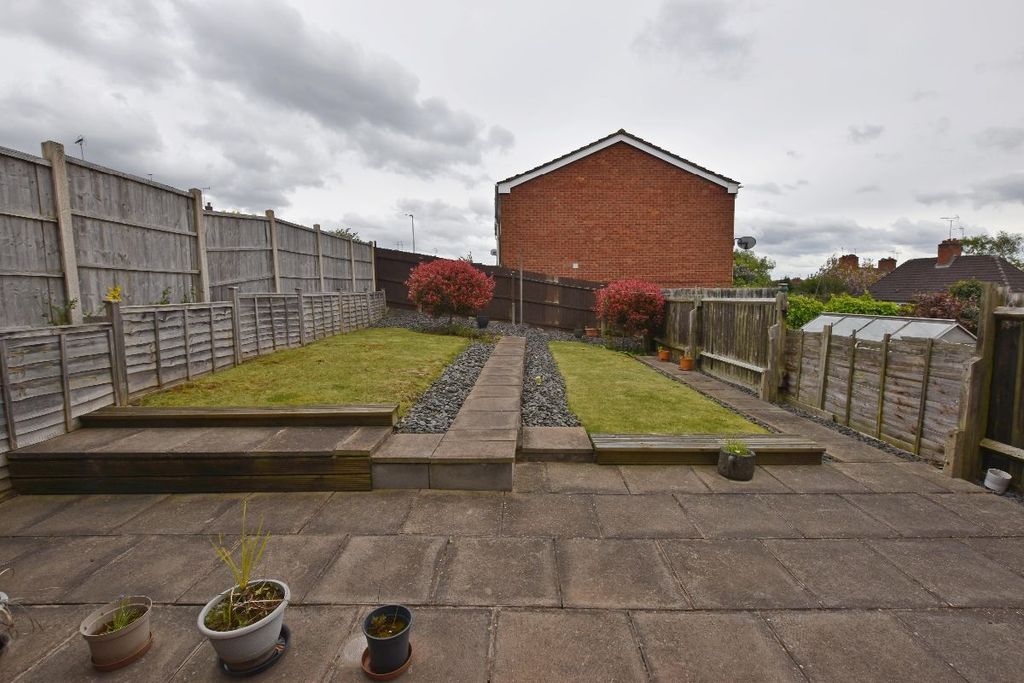 Property photo 3 of 11