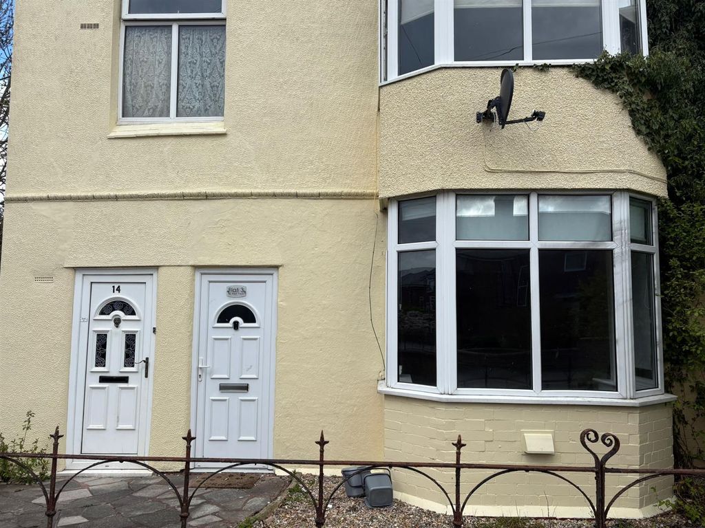 Property photo 1 of 9 Image00030.Jpg