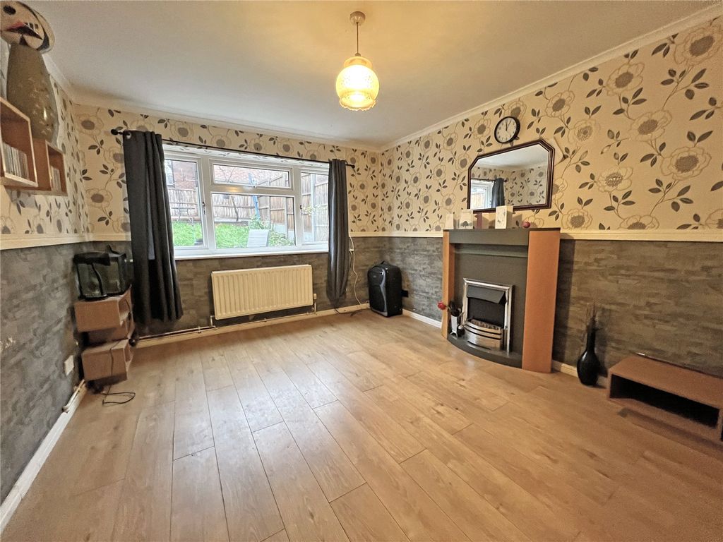 Property photo 2 of 10 Picture No. 06