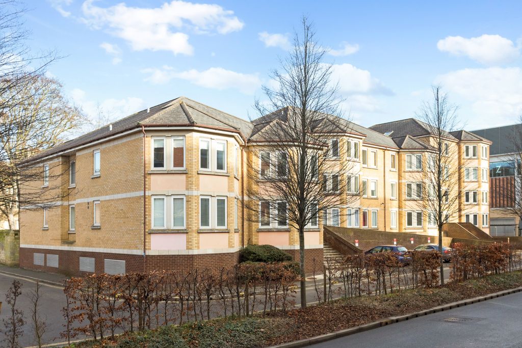 Property photo 1 of 7 Exterior