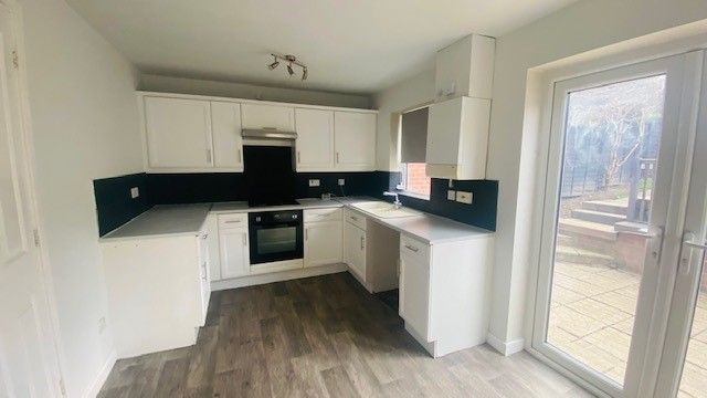 Property photo 1 of 12 0 General