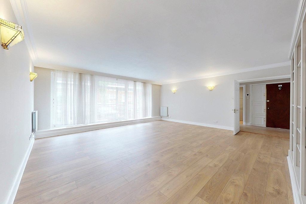 Property photo 2 of 14 2