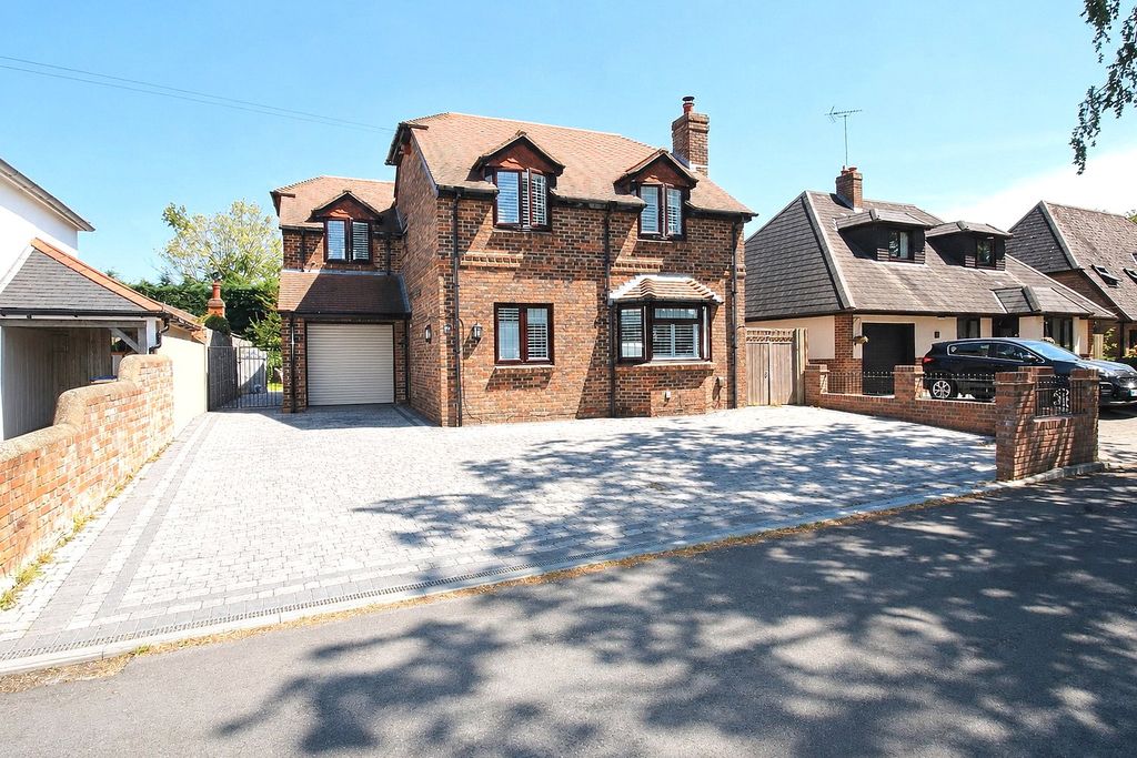 Property photo 1 of 23 Picture No. 29