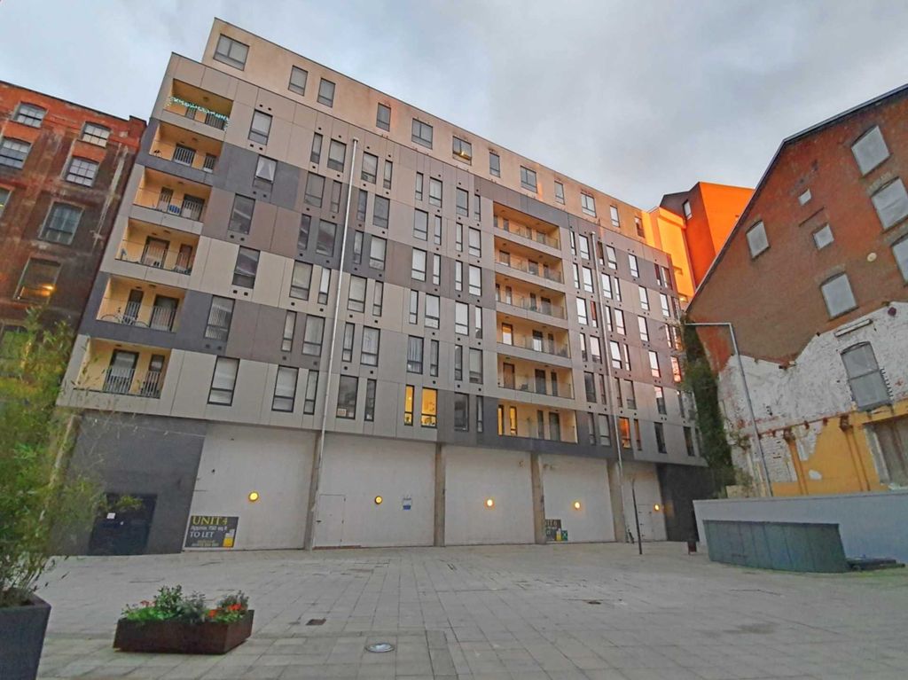 Property photo 2 of 13