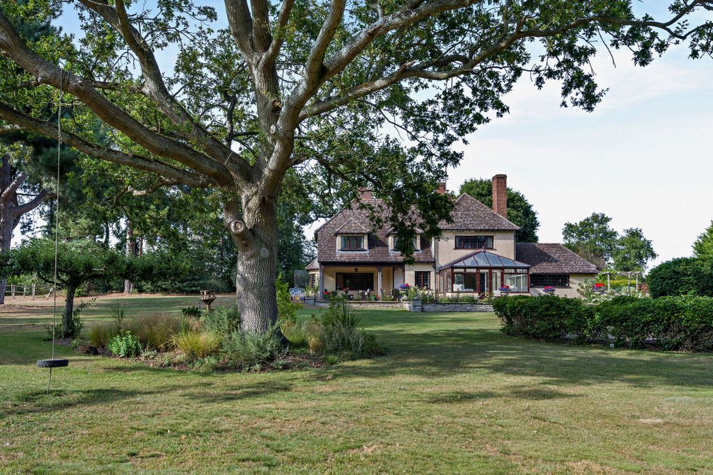 Property photo 1 of 19 Main House