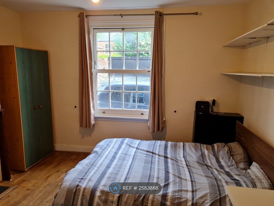 Property photo 1 of 5