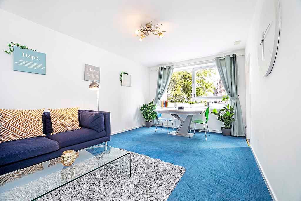 Property photo 2 of 12
