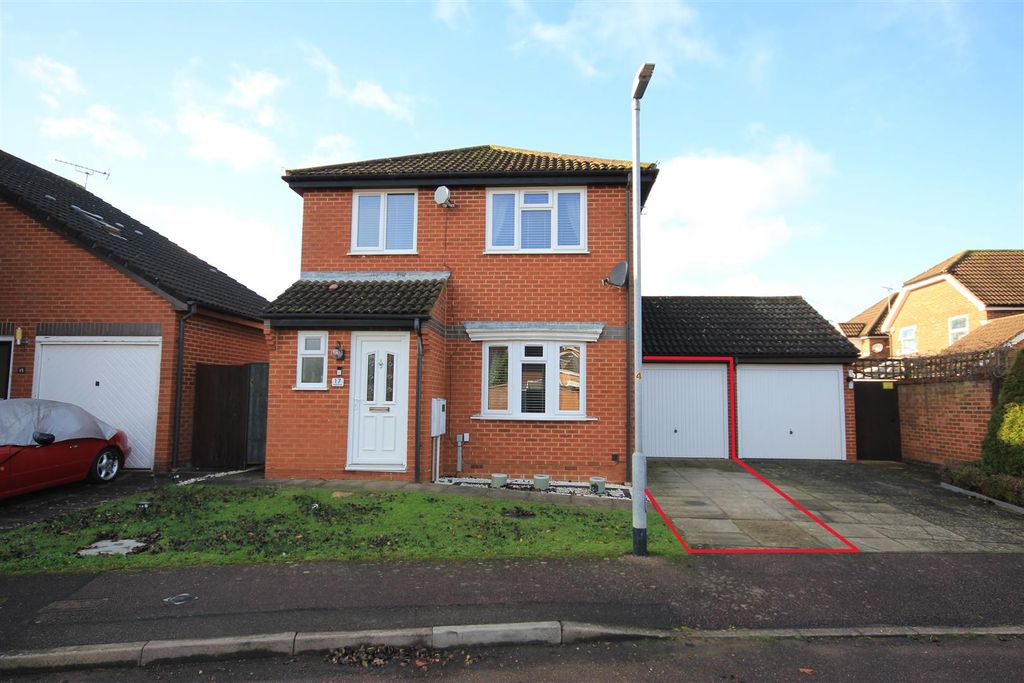 Property photo 1 of 12 Front.Jpg