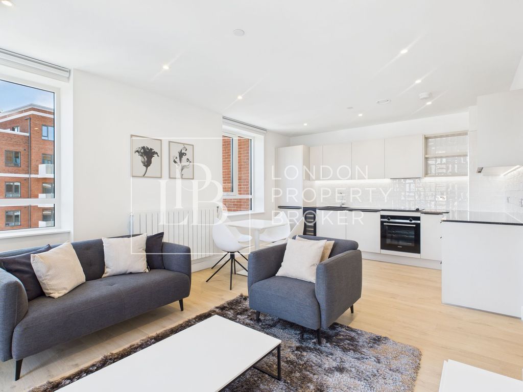 Property photo 1 of 10