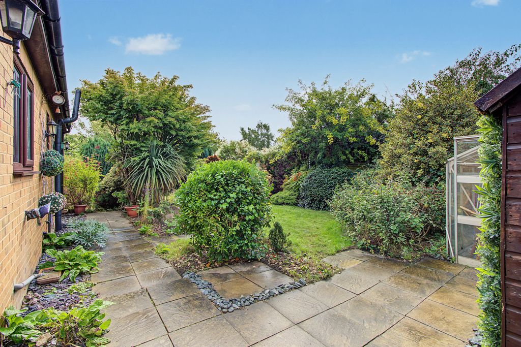 Property photo 2 of 21 Gallery