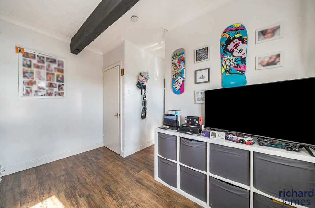 Property photo 2 of 12 54A74F71038E4237B1B10Dd21569ee41