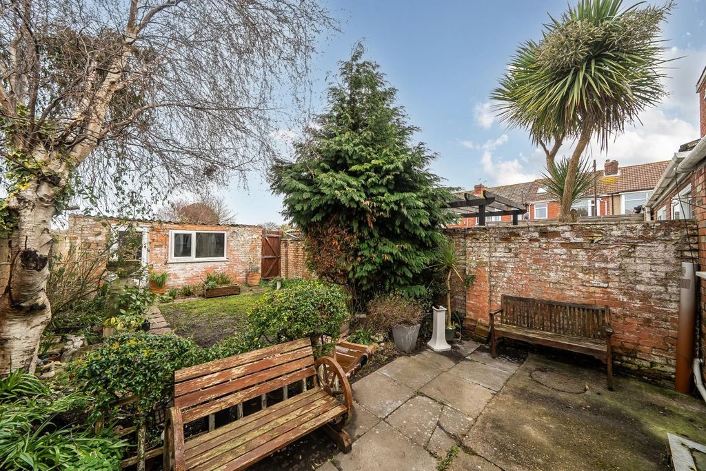 Property photo 3 of 16 1429884-3-69B3E25F64d89.Jpg