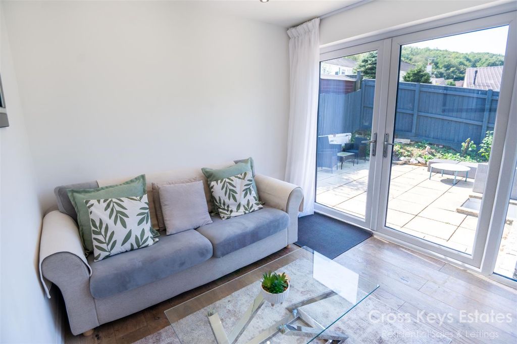 Property photo 3 of 27 Valley--40.Jpg