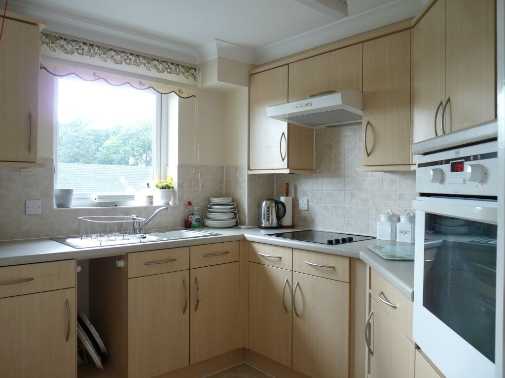 Property photo 2 of 9