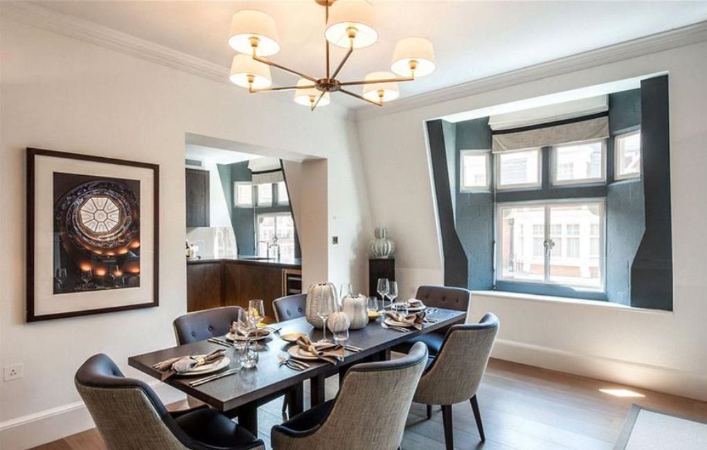 Property photo 2 of 12 Dining Room