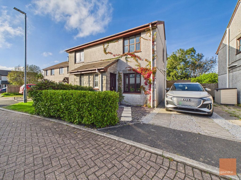 Property photo 1 of 11