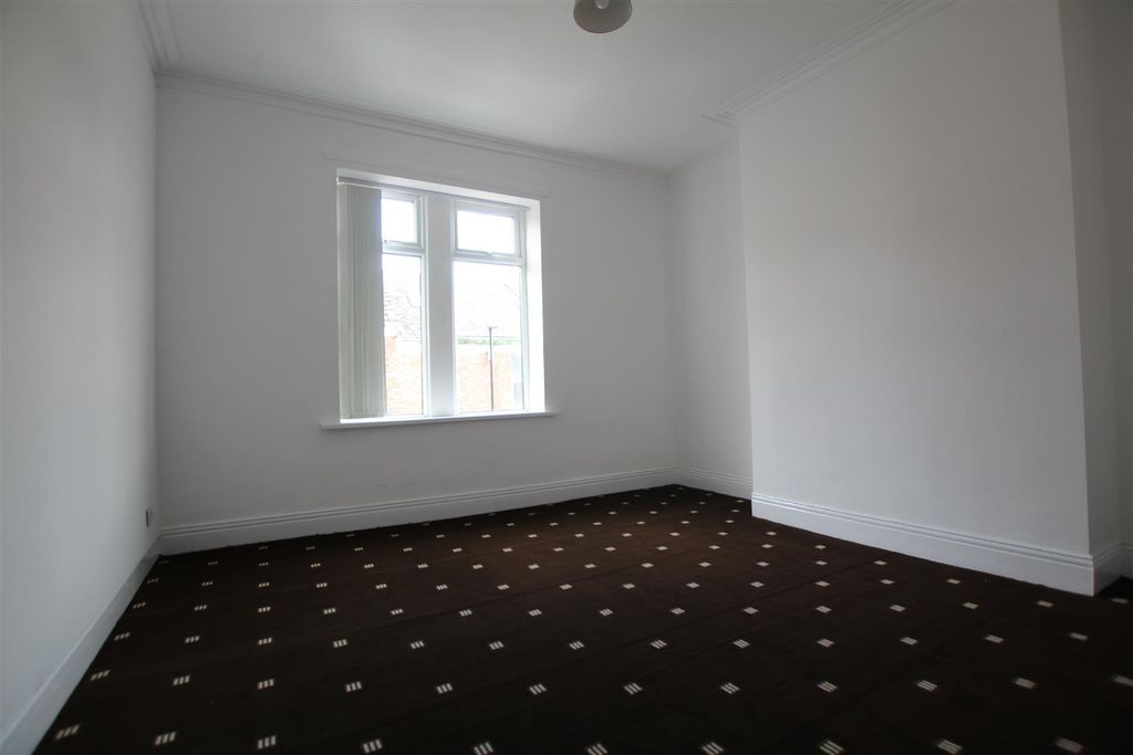 Property photo 2 of 7 Img_2717.Jpg