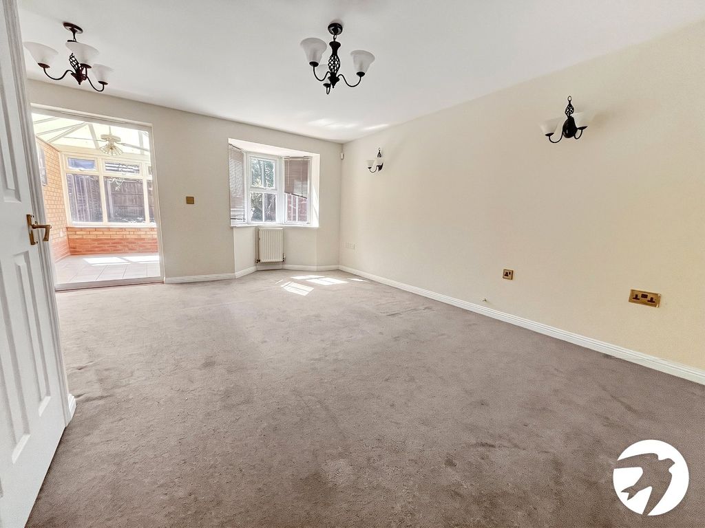 Property photo 2 of 11 Picture No. 02